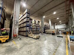 Jalan Buroh (D22), Warehouse #578701301